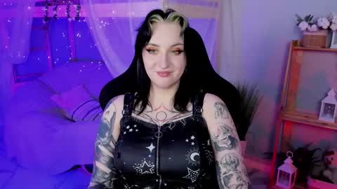 Snapshot of asheluck chatting on 10-17-25, 11:07 AshleyAshe online show from 10-17-25, 11:07