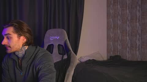 Snapshot of asher_88 chatting on 01-16-26, 04:55 Jerk Machine online show from 01-16-26, 04:55