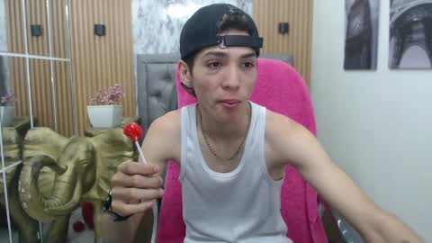Snapshot of asher_costa chatting on 04-25-26, 11:13 Asher Costa online show from 04-25-26, 11:13