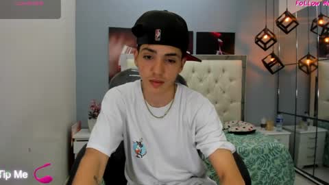 Snapshot of asher_costa chatting on 06-09-26, 11:16 Asher Costa online show from 06-09-26, 11:16