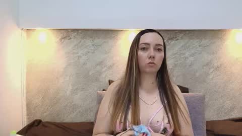 Asley Bennet online show from 11-25-25, 04:12