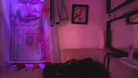 Snapshot of ashl33mackenzi3 chatting on 03-22-26, 02:26 Ashl33mackenzi3 online show from 03-22-26, 02:26