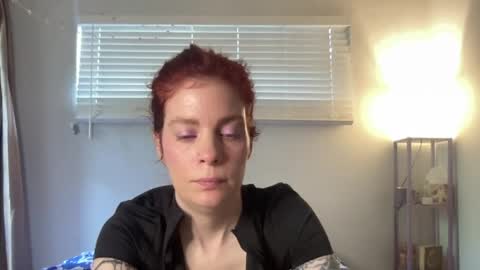Ashlee online show from 04-06-26, 06:42