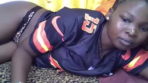 ashlery  online show from 09-17-25, 03:30