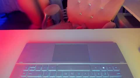 Snapshot of ashley_57 chatting on 12-18-25, 10:38 Ashley online show from 12-18-25, 10:38