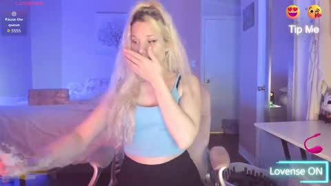 Snapshot of ashley_57 chatting on 03-09-26, 02:48 Ashley online show from 03-09-26, 02:48