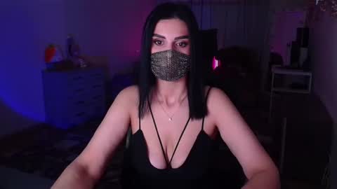 Snapshot of ashley__cooper__ chatting on 12-05-24, 04:09 Yasmina online show from 12-05-24, 04:09