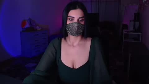 Snapshot of ashley__cooper__ chatting on 12-10-24, 04:13 Yasmina online show from 12-10-24, 04:13