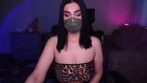 Snapshot of ashley__cooper__ chatting on 01-02-25, 03:26 Yasmina online show from 01-02-25, 03:26