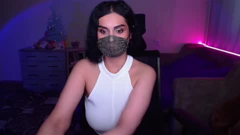 Snapshot of ashley__cooper__ chatting on 01-26-25, 07:21 Yasmina online show from 01-26-25, 07:21