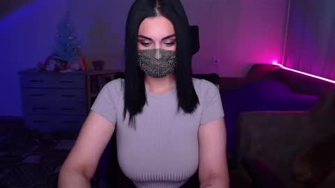 Snapshot of ashley__cooper__ chatting on 01-31-25, 04:25 Yasmina online show from 01-31-25, 04:25