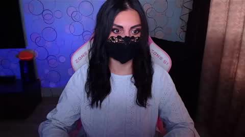 Snapshot of ashley__cooper__ chatting on 10-14-25, 04:02 Yasmina online show from 10-14-25, 04:02