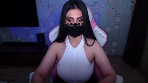 Snapshot of ashley__cooper__ chatting on 06-05-26, 07:36 Yasmina online show from 06-05-26, 07:36