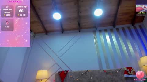 Snapshot of ashley__foxx_ chatting on 12-17-24, 08:54 ashley online show from 12-17-24, 08:54