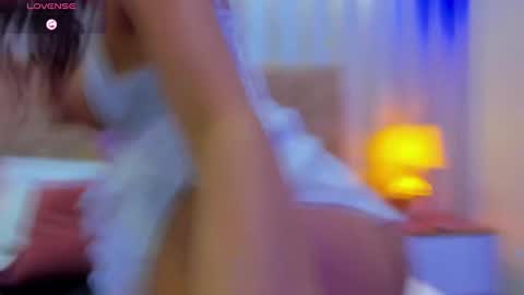 Snapshot of ashley__foxx_ chatting on 01-22-25, 06:10 ashley online show from 01-22-25, 06:10