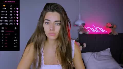 Ashley online show from 11-10-25, 04:28