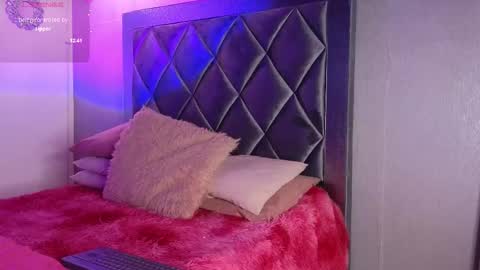 Snapshot of ashley__williamss chatting on 01-10-26, 09:05 Ashley online show from 01-10-26, 09:05