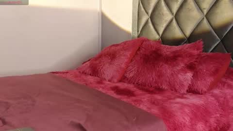 Snapshot of ashley__williamss chatting on 02-24-26, 09:02 Ashley online show from 02-24-26, 09:02