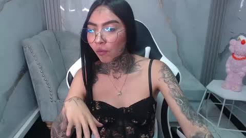 ashley_blum_v online show from 09-18-25, 07:49