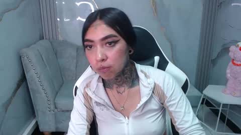 ashley_blum_v online show from 10-01-25, 01:33