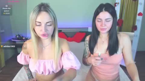 Snapshot of ashley_crashly chatting on 11-06-25, 09:21 Alina online show from 11-06-25, 09:21