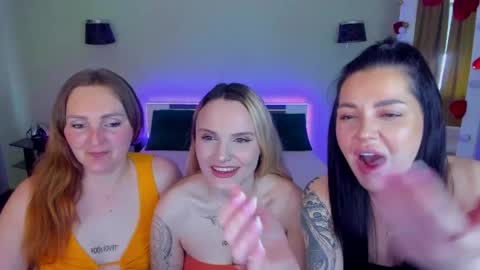 Snapshot of ashley_crashly chatting on 05-15-26, 07:15 Alina online show from 05-15-26, 07:15
