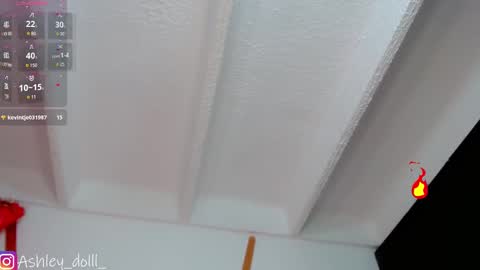 Snapshot of ashley_dolll chatting on 10-04-25, 11:03 Ashley online show from 10-04-25, 11:03