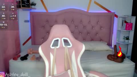 Snapshot of ashley_dolll chatting on 10-18-25, 10:21 Ashley online show from 10-18-25, 10:21