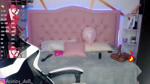 Snapshot of ashley_dolll chatting on 11-05-25, 09:26 Ashley online show from 11-05-25, 09:26