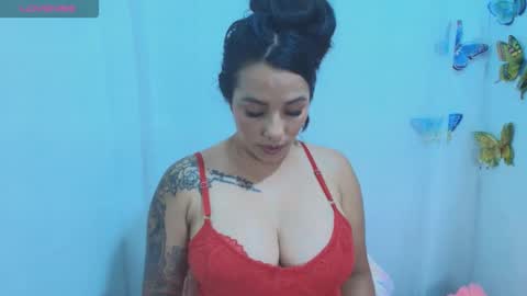 Snapshot of ashley_joyx_ chatting on 05-18-26, 04:29 ashley_joyx_ online show from 05-18-26, 04:29
