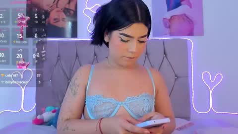 Snapshot of ashley_piinkk chatting on 04-25-26, 01:41 Ashley online show from 04-25-26, 01:41