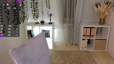 Snapshot of ashley_swan chatting on 02-24-25, 12:20 Ashley next stream on Sunday online show from 02-24-25, 12:20