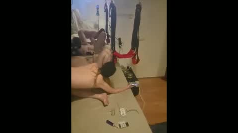 ashleyandtommy online show from 04-06-26, 04:10