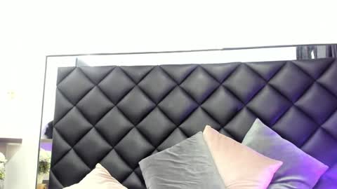 Snapshot of ashleyhiil2 chatting on 01-22-25, 04:34 AshleyHill online show from 01-22-25, 04:34