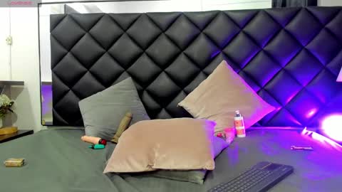 Snapshot of ashleyhiil2 chatting on 01-25-25, 05:40 AshleyHill online show from 01-25-25, 05:40