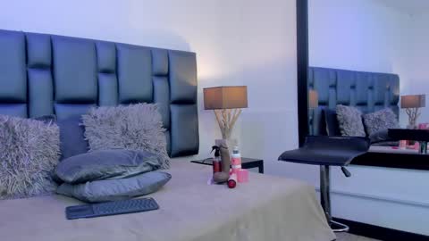 Snapshot of ashleyhiil2 chatting on 03-11-25, 09:34 AshleyHill online show from 03-11-25, 09:34