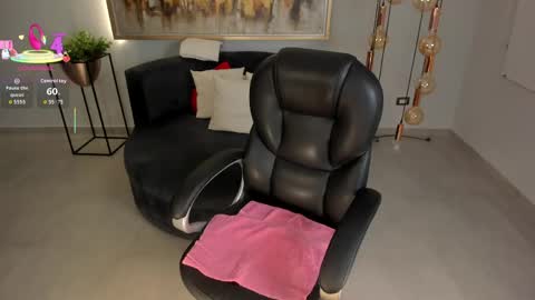 Ashley Jhonson  online show from 04-24-26, 12:02