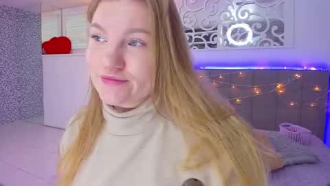 AshleyJonse online show from 12-15-25, 06:17