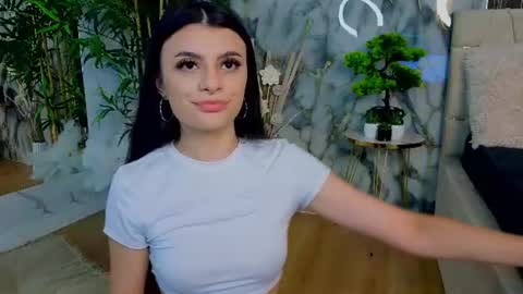 Snapshot of ashleykartter chatting on 07-19-26, 12:47 Ashley online show from 07-19-26, 12:47