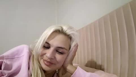 ashleymaddyyyy647935 online show from 04-29-26, 07:45