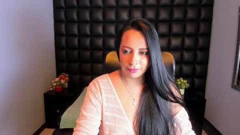 Snapshot of ashleymontenegre chatting on 01-14-26, 08:14 ashleymontenegre online show from 01-14-26, 08:14