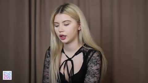 AshleyNiko online show from 11-11-25, 04:29