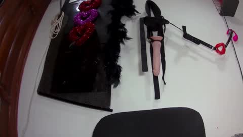 Ashley online show from 02-18-25, 03:21