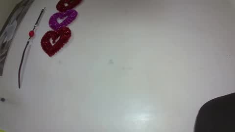 Snapshot of ashleyreyes_ chatting on 02-04-26, 02:06 Ashley online show from 02-04-26, 02:06