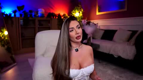 Snapshot of ashleysinnx chatting on 02-15-26, 11:19 Ashley online show from 02-15-26, 11:19