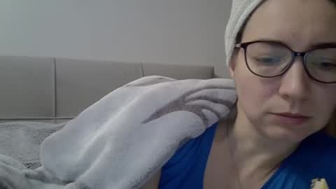 Ashley online show from 12-15-25, 06:06