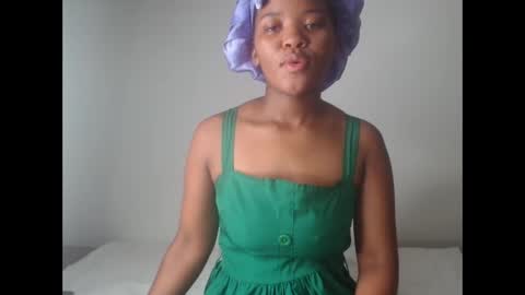 ashleyt255 online show from 09-24-25, 07:44