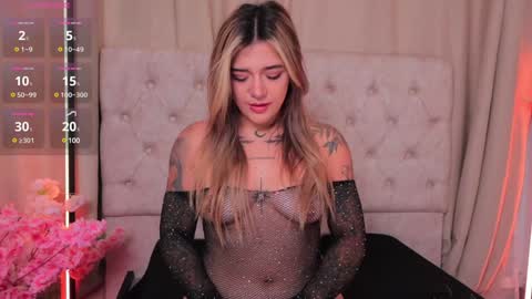 Ashley Lauren online show from 01-16-25, 03:56