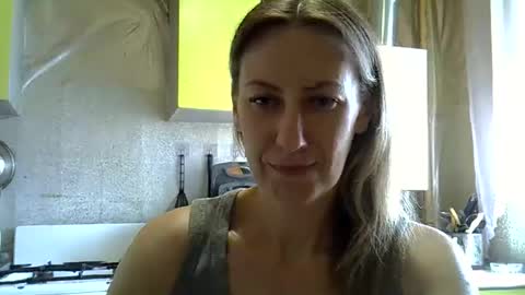 Snapshot of ashleyxhoney chatting on 06-10-26, 07:07 AshleyXHoney online show from 06-10-26, 07:07