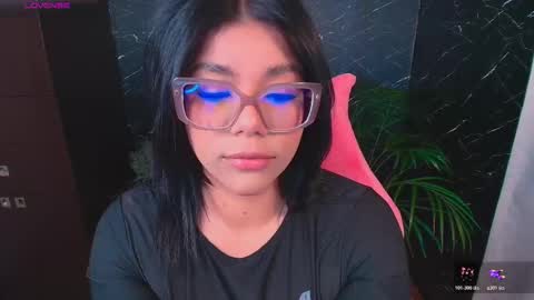 Ashleyy18   online show from 11-07-25, 07:58